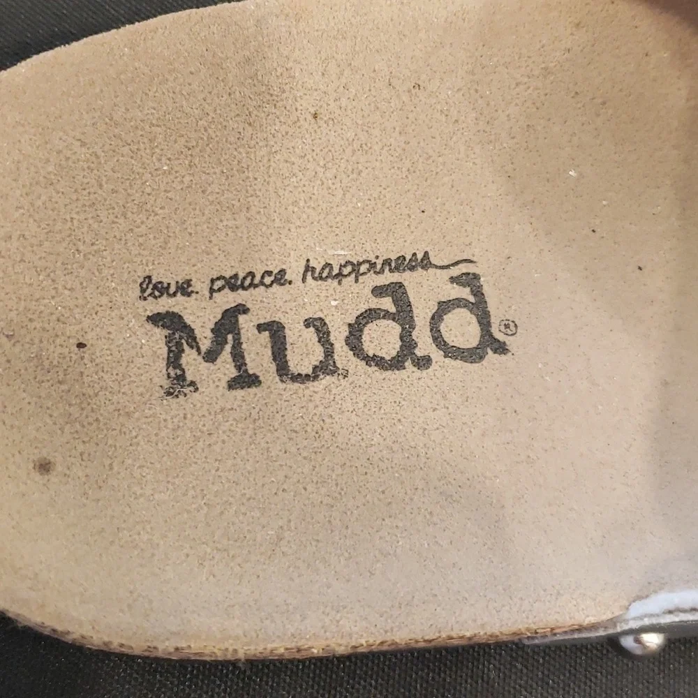 Mudd double buckle silver sandals